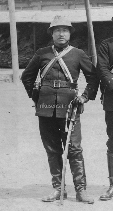 Photograph Military uniform Military person Cargo pants Gesture